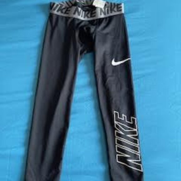 Dri-FIT Nike Youth Small Tights - Black - Picture 1 of 6